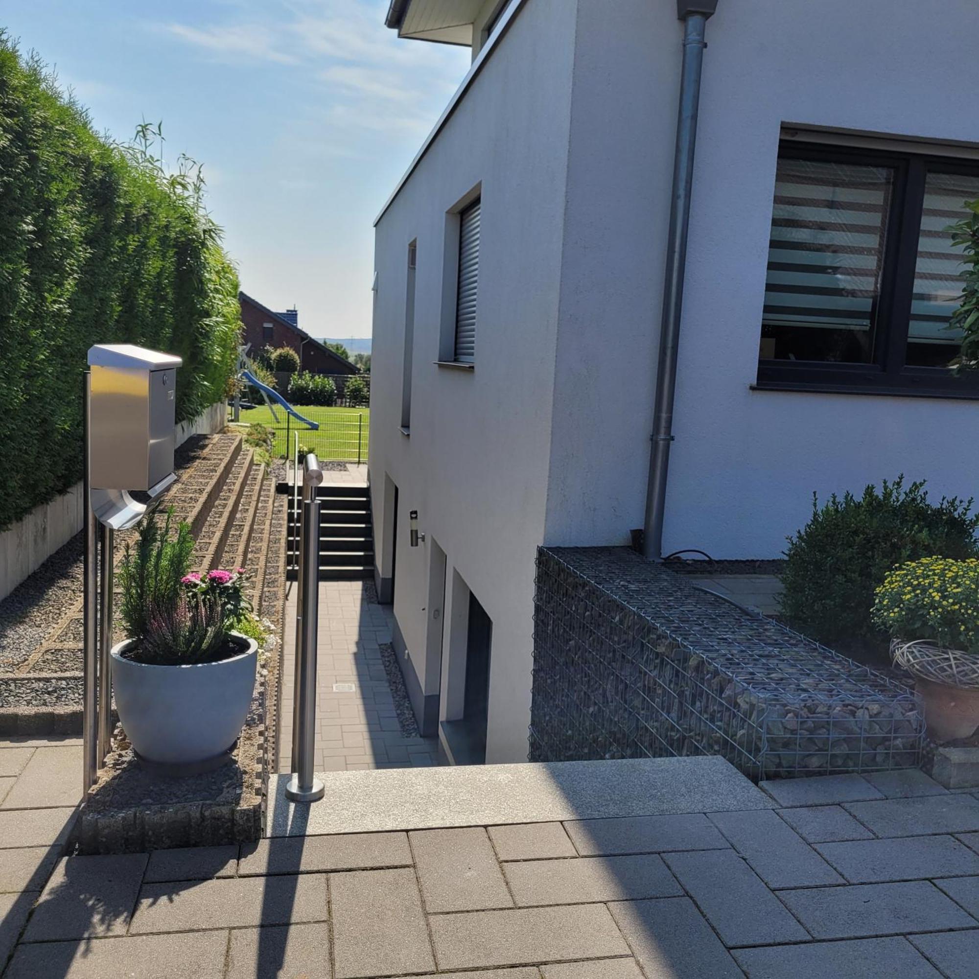 Eifelherz Mit Sonnenterrasse Nideggen Exterior foto